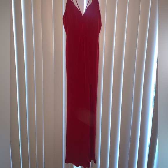 City Triangles Dresses & Skirts - Spaghetti Strap Dress